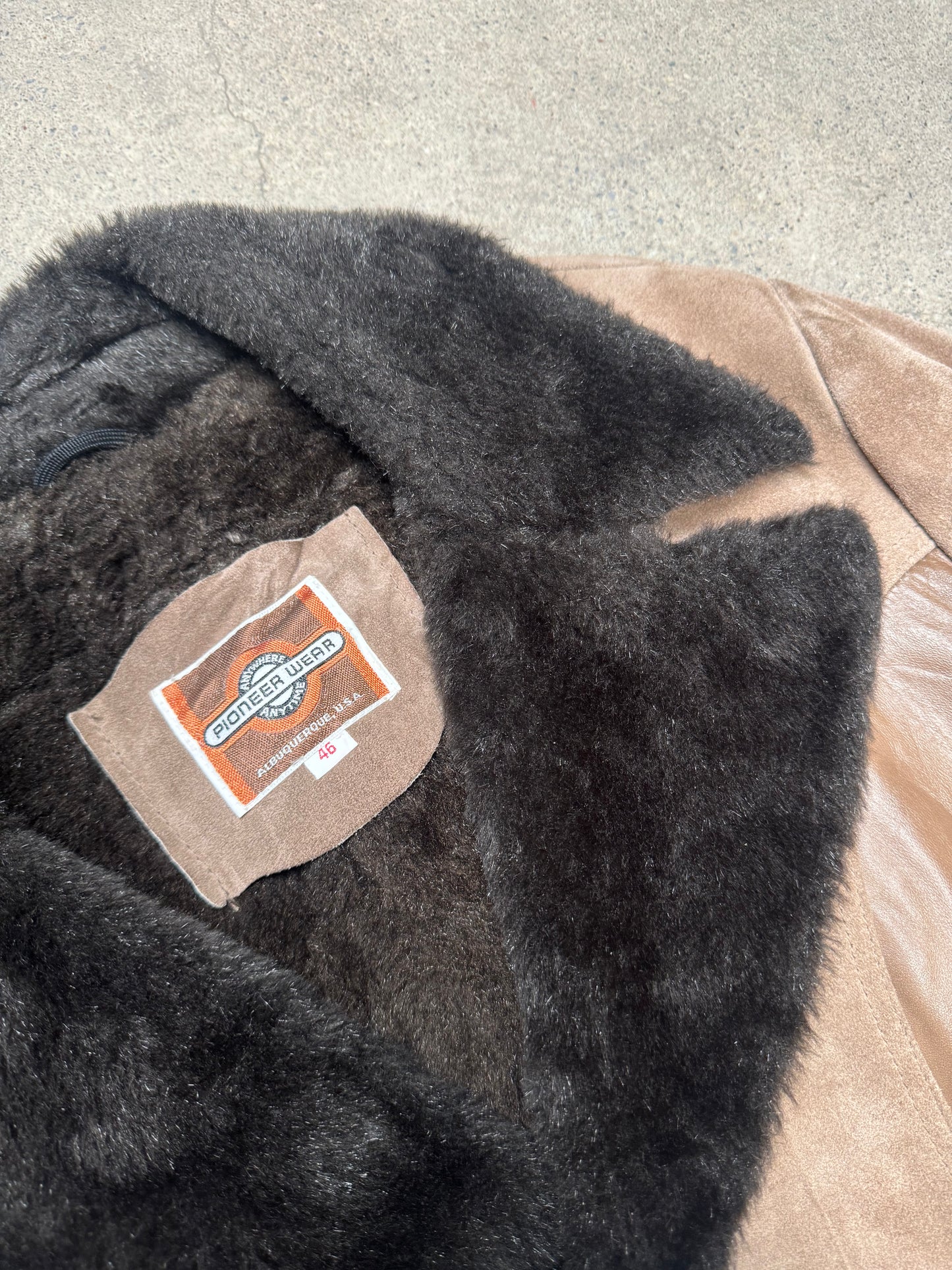 1980S - PIONEER WEAR LEATHER FUR TRIM COAT