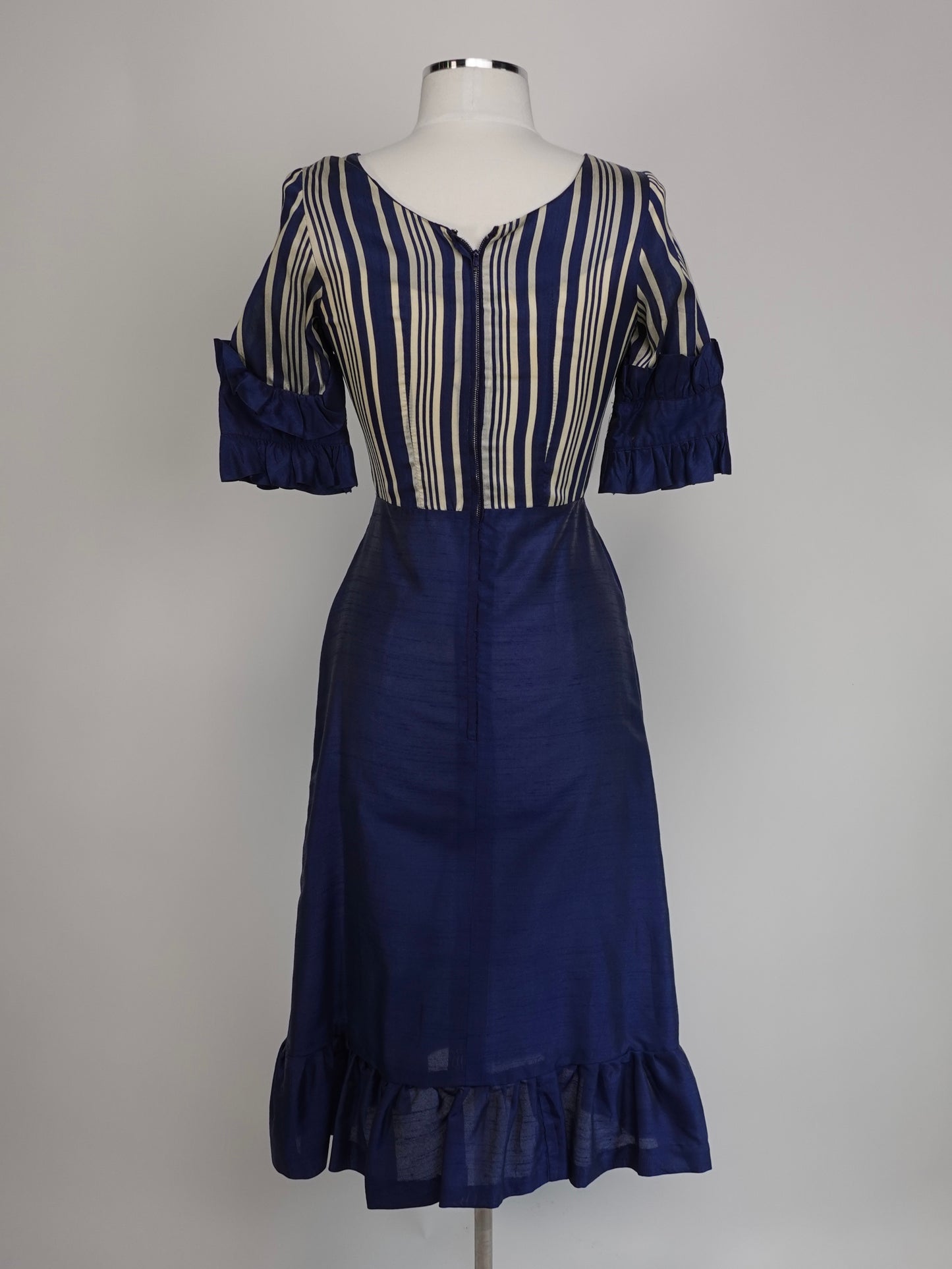 1960S - ST. ANDRE STRIPED BLUE DRESS