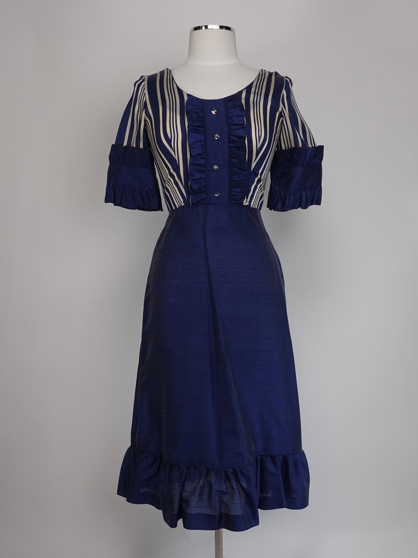 1960S - ST. ANDRE STRIPED BLUE DRESS