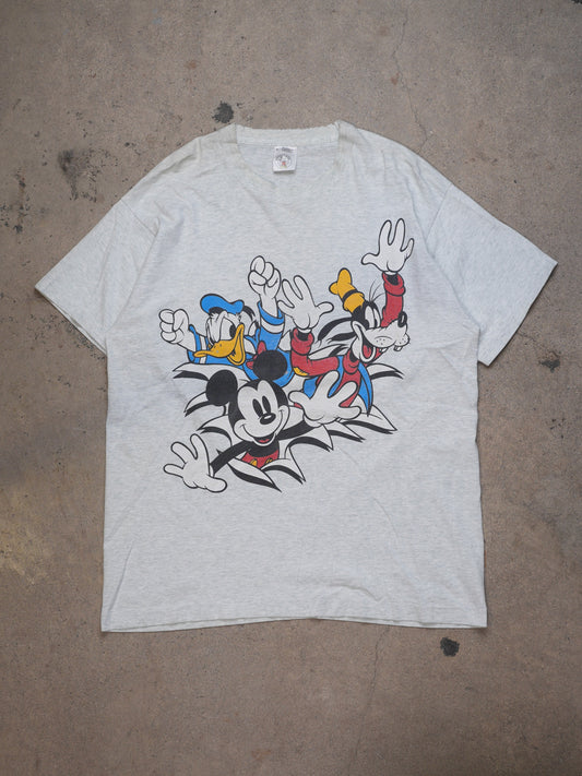 Disney 1990s - Disney Mickey and Friends Graphic T-Shirt (Large)