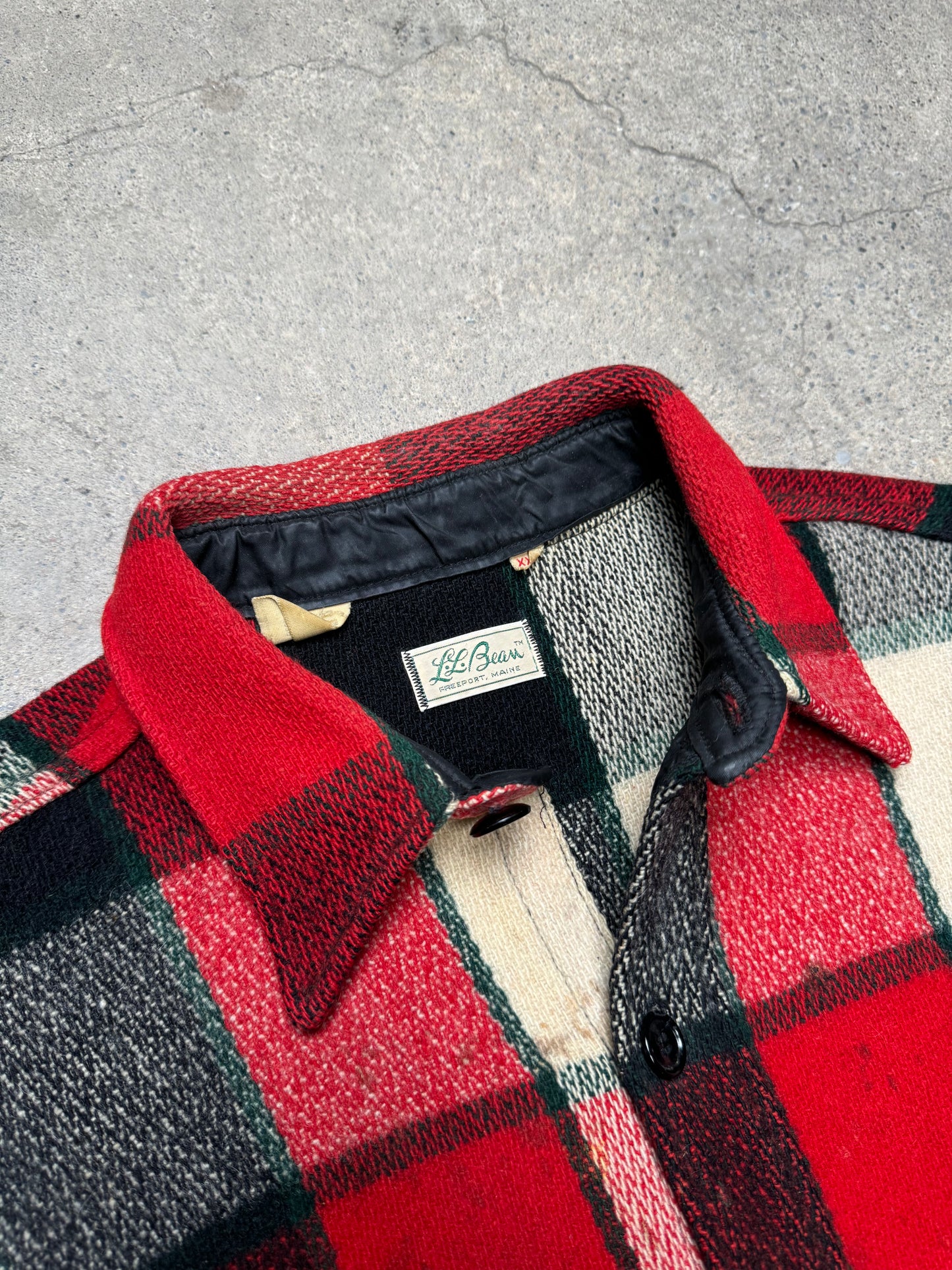 1960S - LL BEAN PLAID WOOL BUTTON UP SHIRT