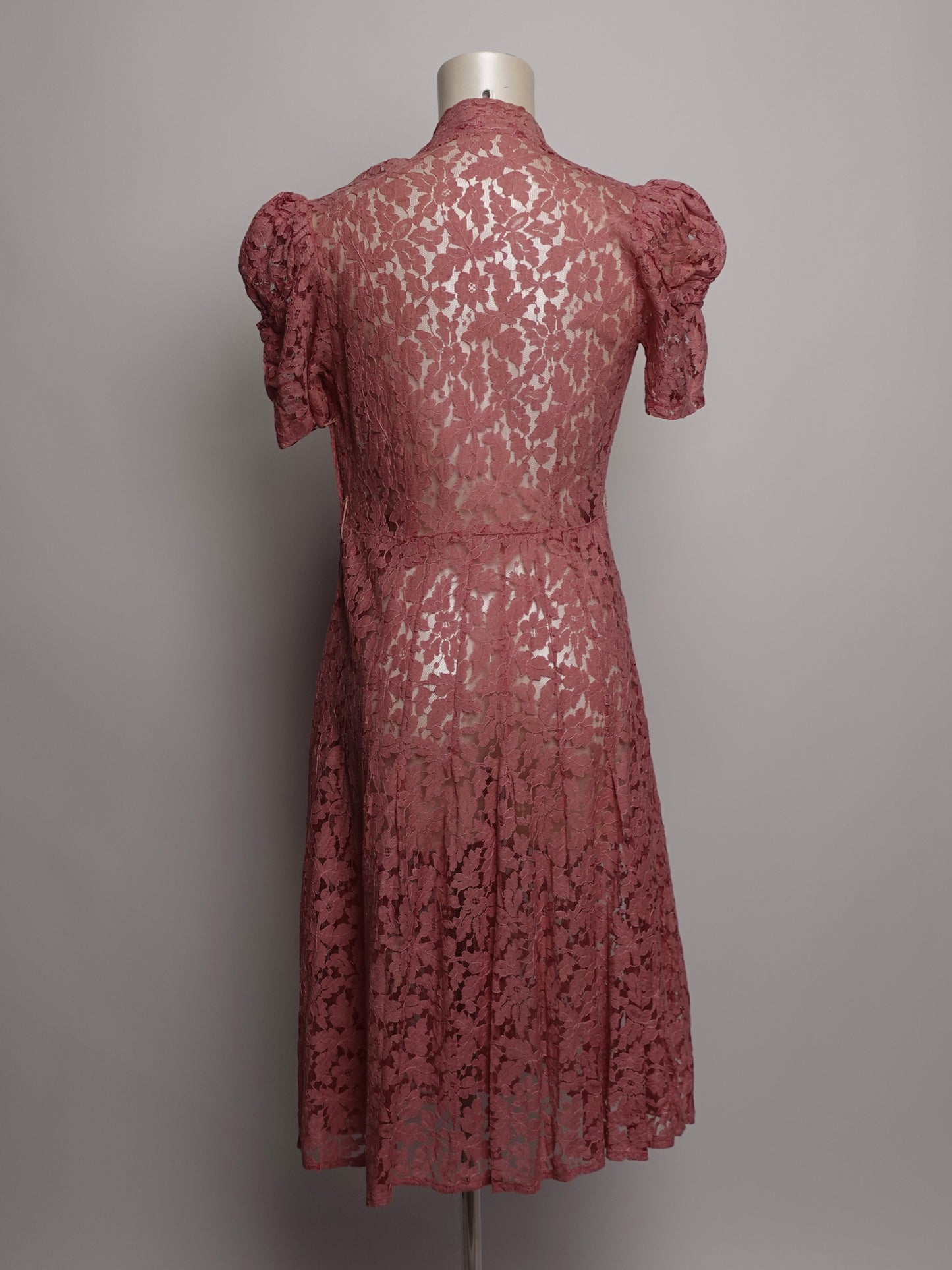 1940S - FRENCH LACE MIDI DRESS