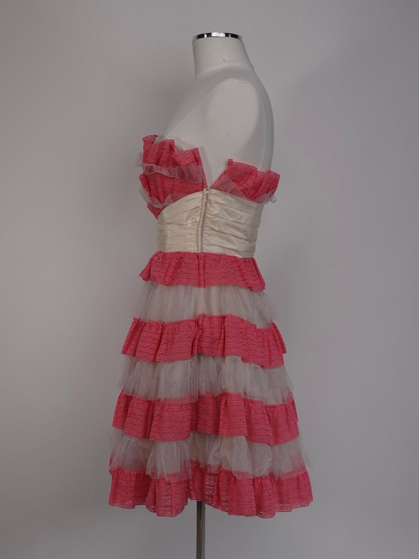 1980S - BETSEY JOHNSON PINK/WHITE TIERED RUFFLES PARTY DRESS