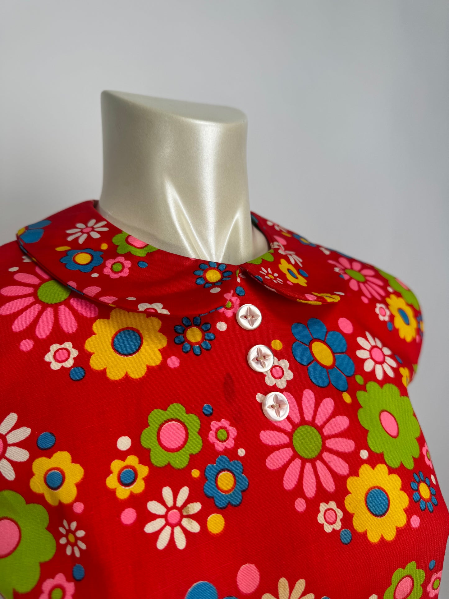 1960S -FLOWER POWER SLEEVLESS MIDI DRESS