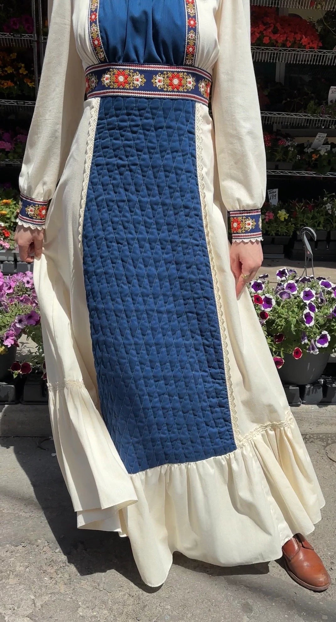 1970S - GUNNE SAX RENAISSANCE MAXI DRESS QUILTED PANEL