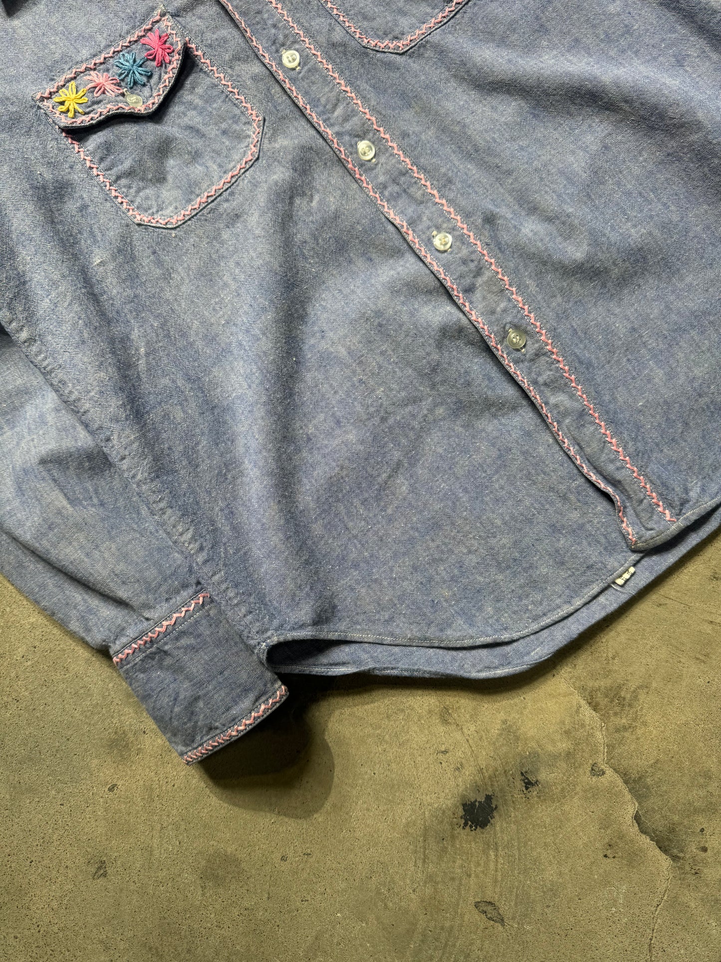 1960S/70S MADE IN INDIA EMBROIDERED CHAMBRAY