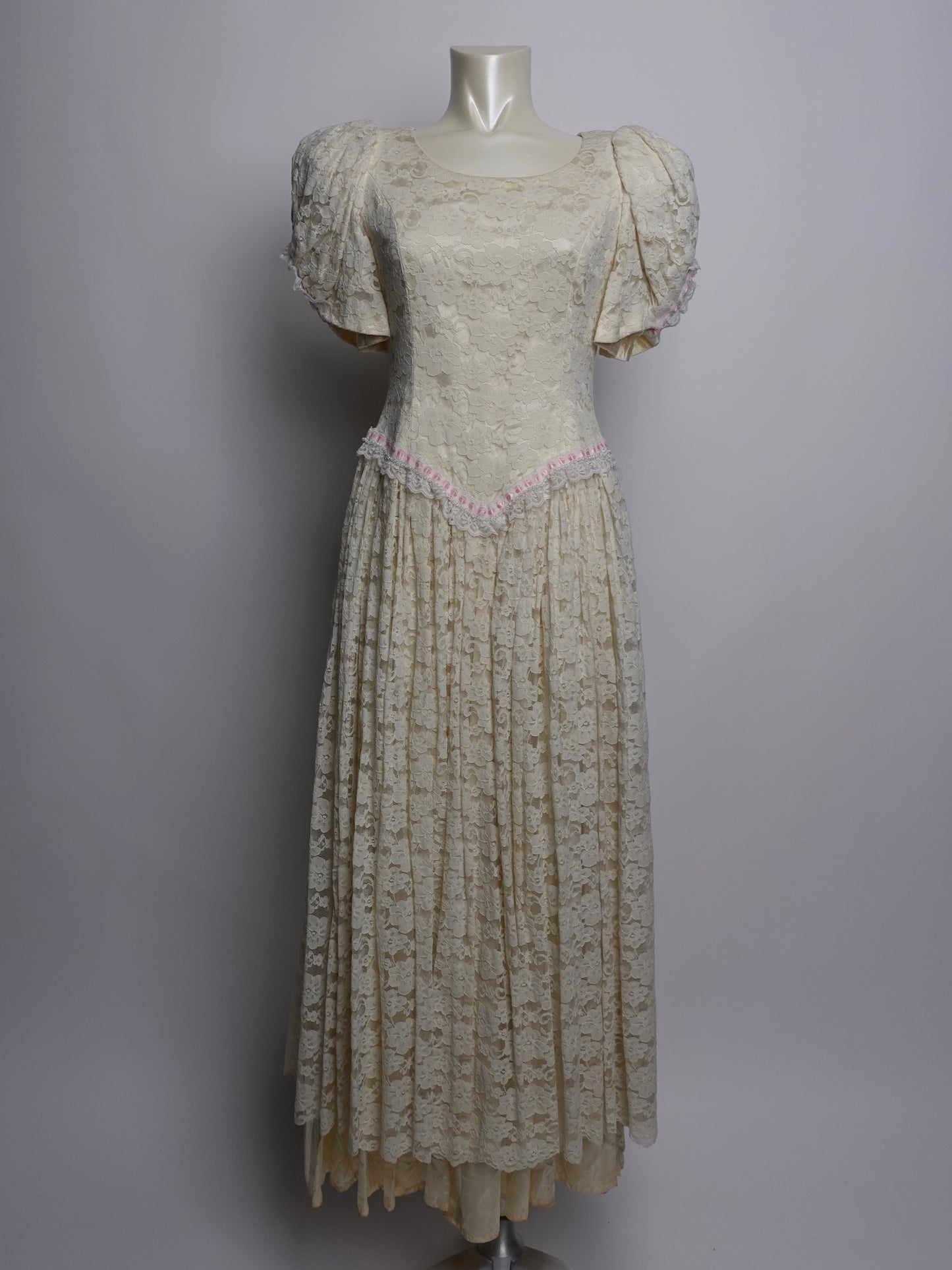 1940S - GUNNE SAX STYLE FRENCH LACE MAXI DRESS