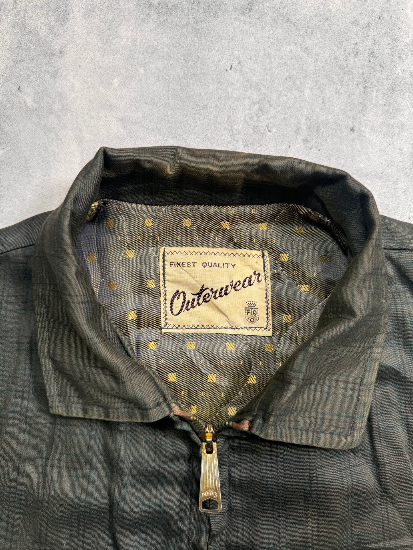 1950S - "FINEST QUALITY OUTERWEARS" GABARDINE JACKET