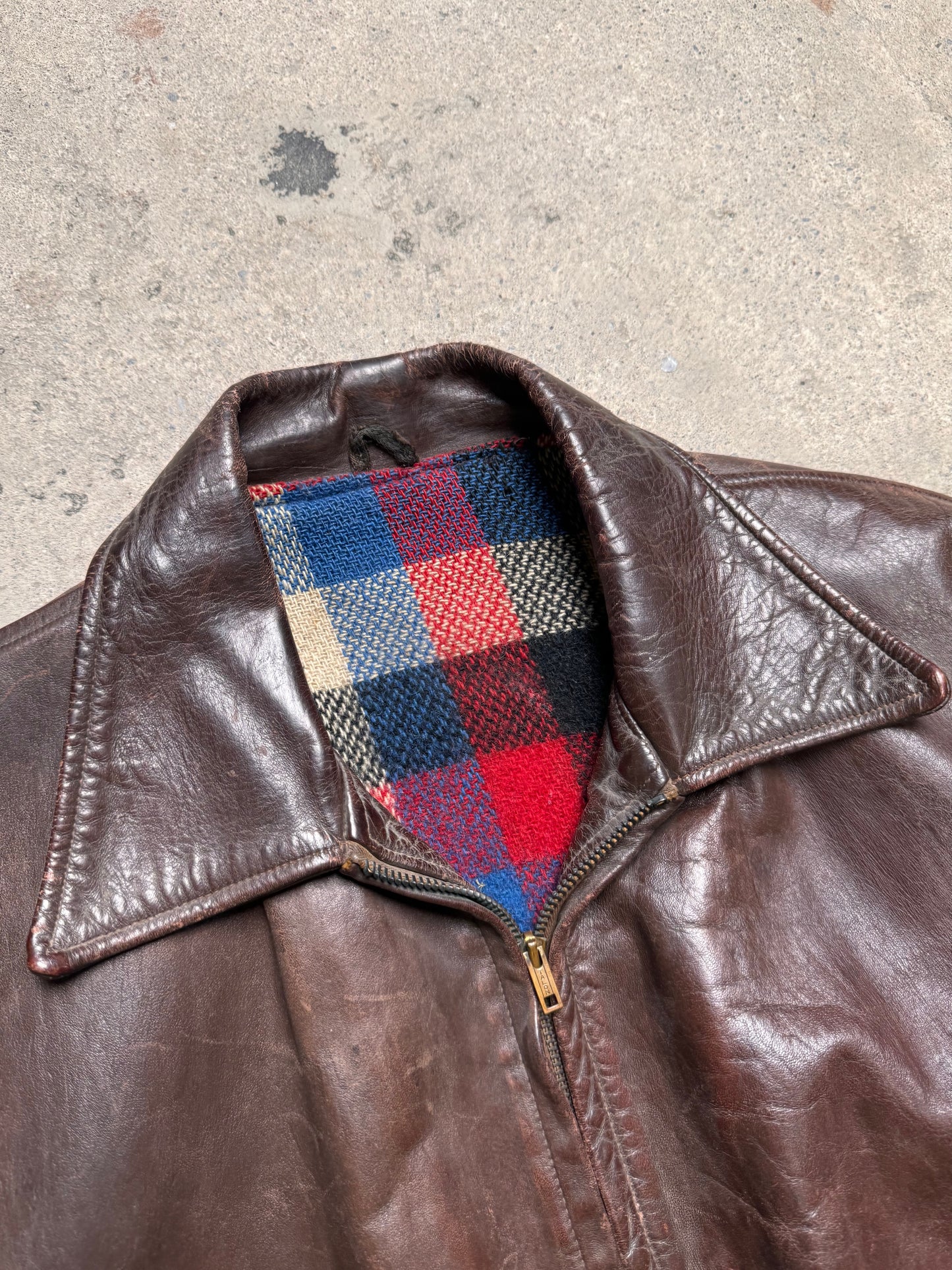 1940S/1950S - HORSEHIDE/STEERHIDE PLAID LINED HALFBELT JACKET