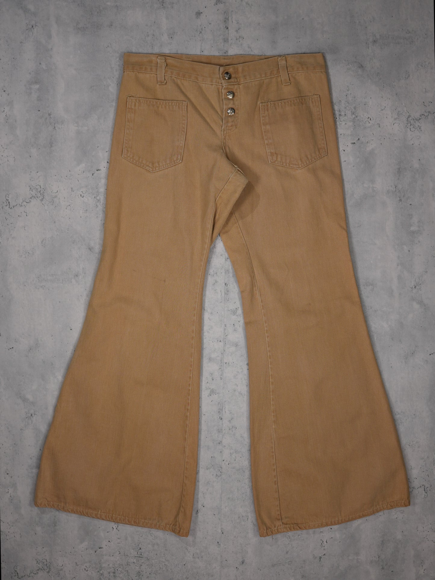 1970S - PATCH POCKET KHAKI BELL BOTTOMS