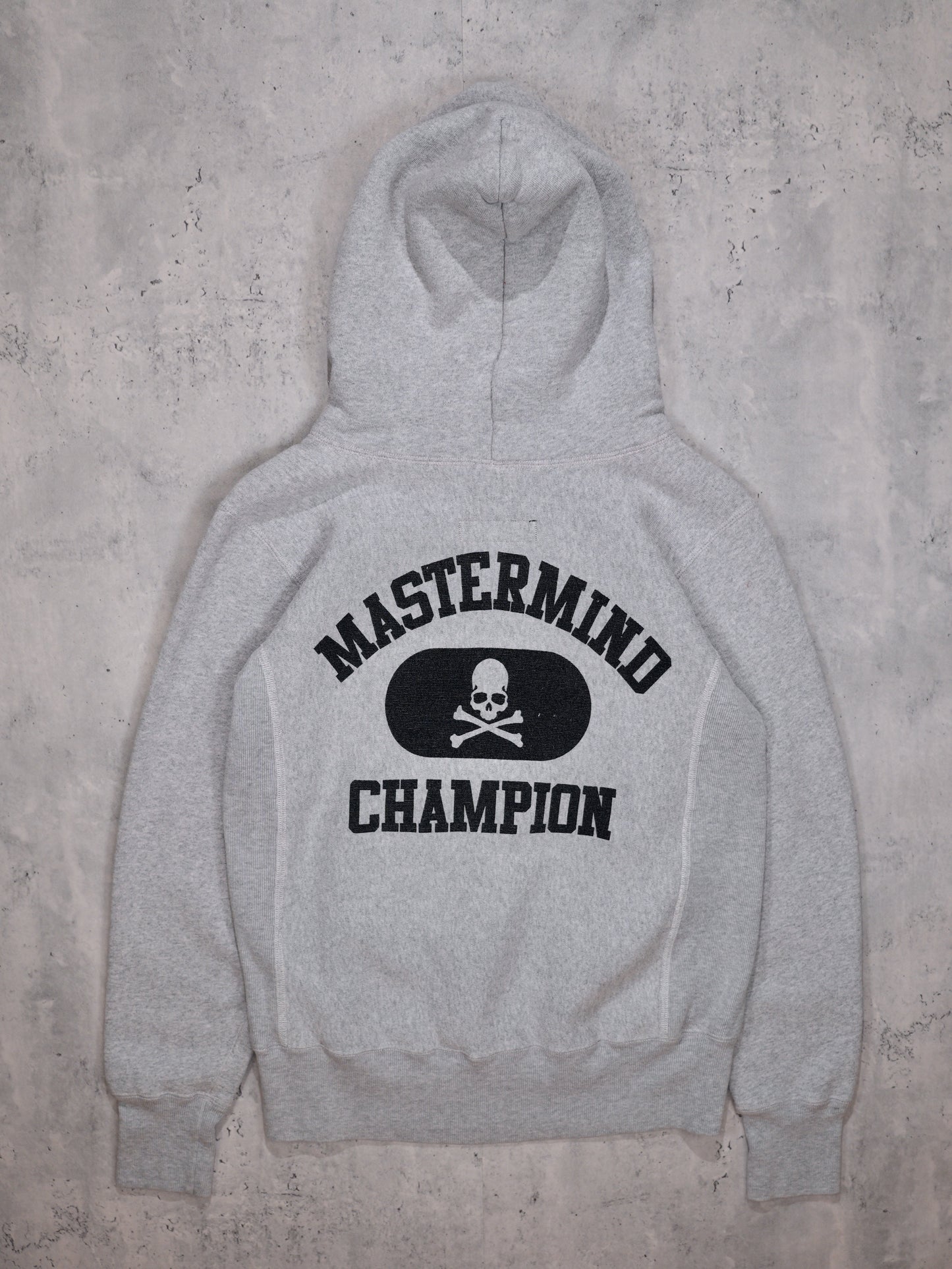 2000S - "MASTERMIND JAPAN" CHAMPION REVERSE WEAVE HOODED SWEATSHIRT