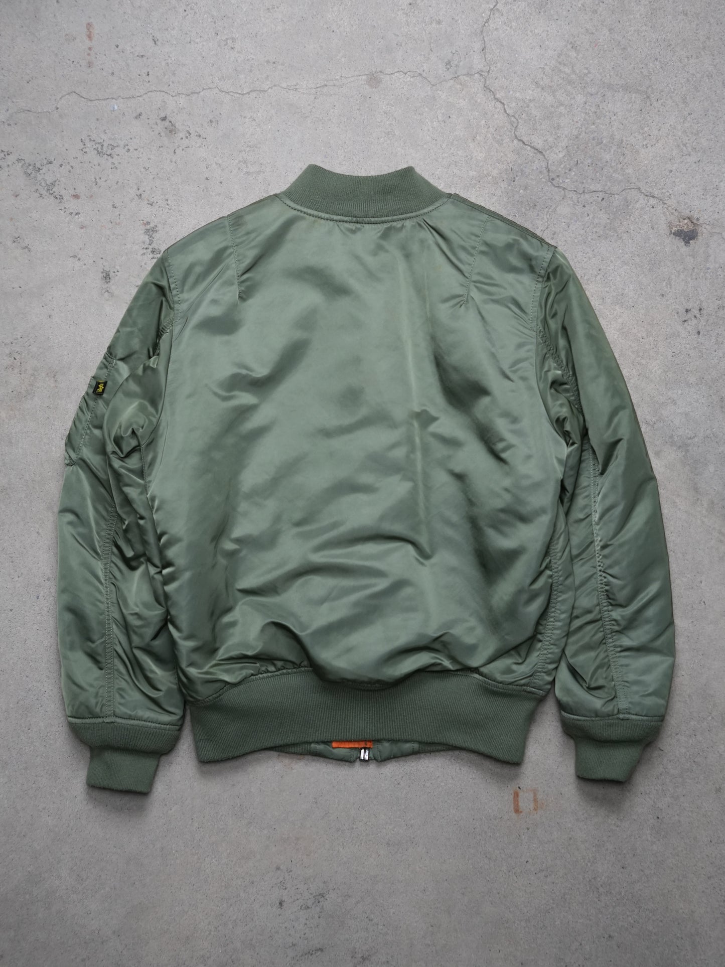 2000S - ALPHA INDUSTRIES REVERSABLE BOMBER JACKET