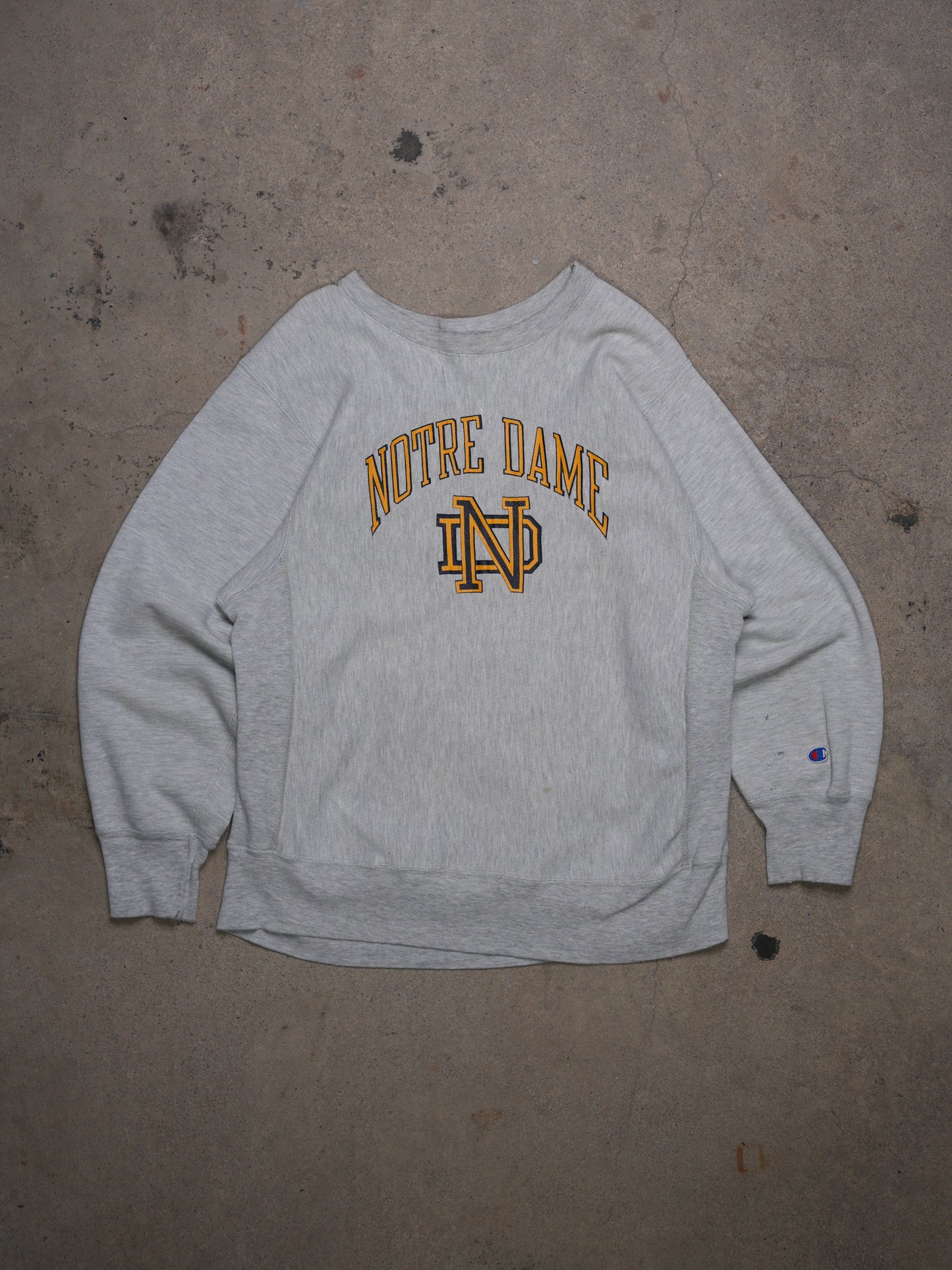 1980S - "NOTRE DAME" CHAMPION REVERSE WEAVE CREWNECK SWEATSHIRT