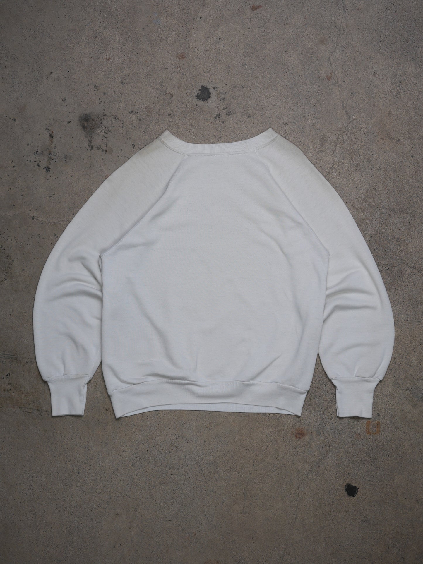 1980S - "AVIATOR PUB & RESTARURANT" RAGLAN SLEEVE CREWNECK SWEATSHIRT