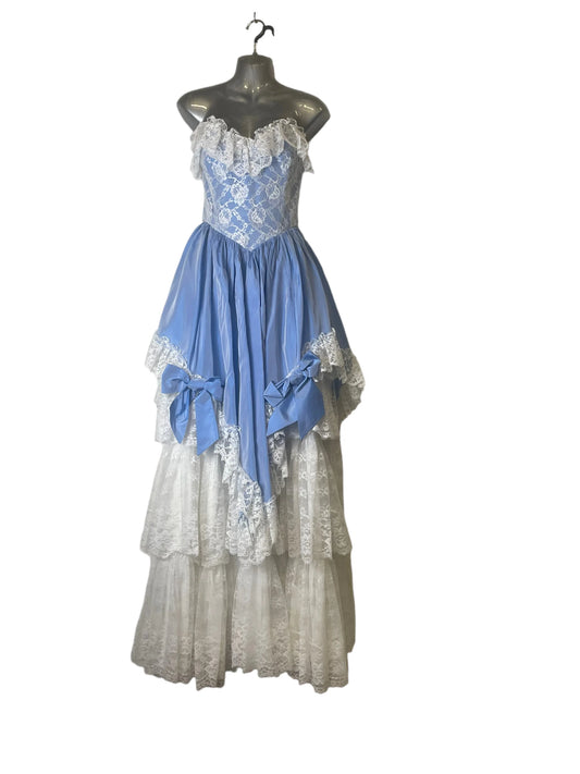 Cinderella Gown 1970s does 1940s Blue and White